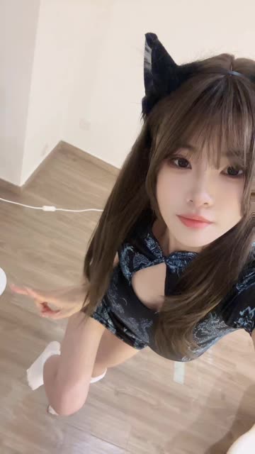 乔妹微密圈资源大揭秘,给乔买裙子的作品热度揭秘