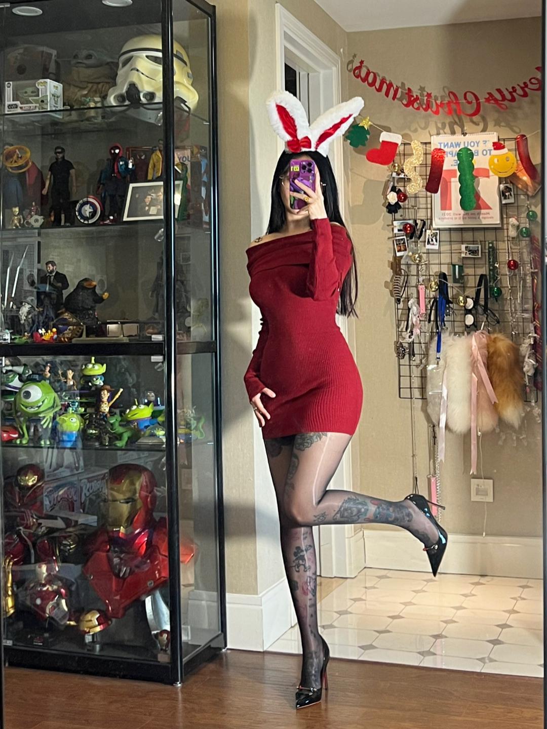 卡通百科老王的微密圈生活,她的私密照片分享