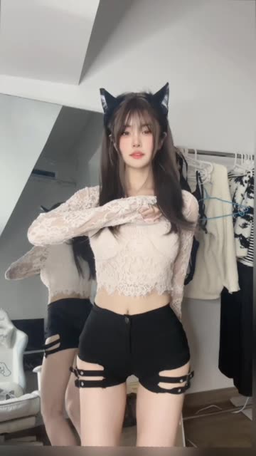 乔妹微密圈资源大揭秘,给乔买裙子的作品热度揭秘