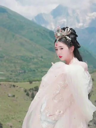 网易CC朴允星土豪千元群定制舞蹈,视频资源揭秘