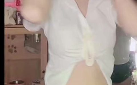 快手男王改名了？她的新名字引发热议