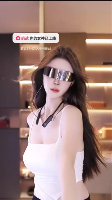 抖音辣条条sss大摆锤热舞合集，辣条条摆锤舞最热合集