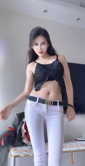 快手小岚岚的真实介绍，网红背后的真面目与个性