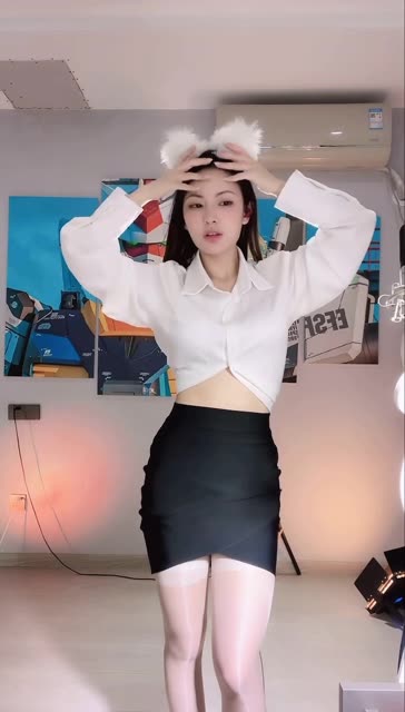 一只霸王兽改名大母龙，名字背后的故事与深度解读