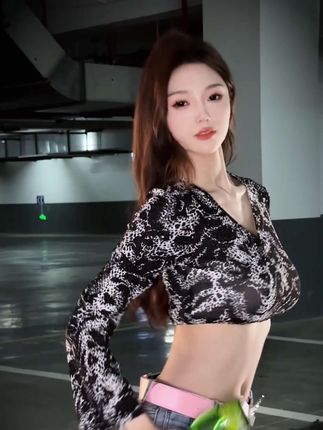 万万跳舞全集,万万热门舞蹈视频合集分享