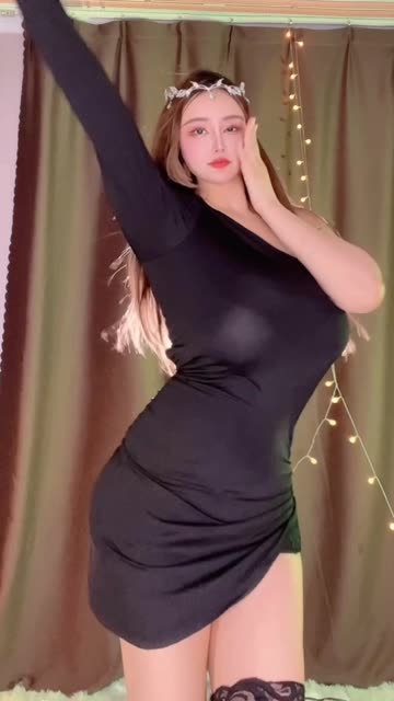 虎牙小海臀lucky舞蹈，她的招牌舞蹈动作大解析