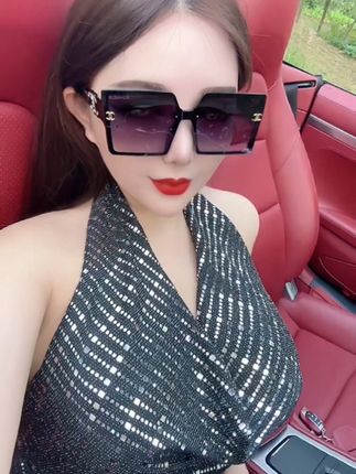 我是洋洋本人黑料再度曝光，她的直播生涯是否受到影响？