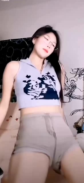 快手燕儿定制跳舞视频合集,粉丝必备的舞蹈资源分享