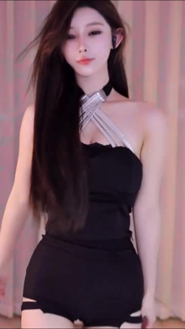 深田老师万元定制一线天舞蹈，彻底放开的豪华定制秀