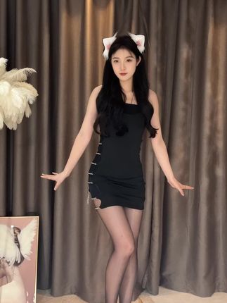 圈圈吖早期舞蹈视频全集,她的舞蹈风格有何变化?