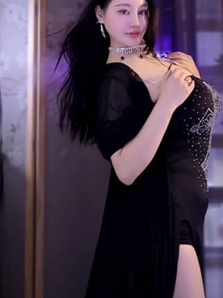 虎牙小海豚微博舞蹈视频,精彩片段与舞蹈表演集合