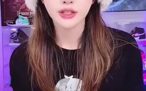 一只霸王兽双视角热舞视频，不同角度下的她更迷人