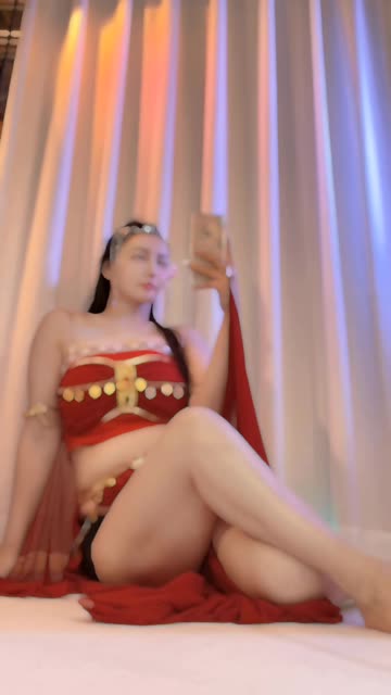 虎牙花岛主小海臀定制舞蹈揭秘，高级定制背后的秘密