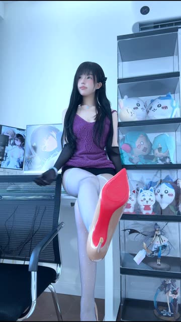 碎觉觉小号热舞视频,抖音小号背后的精彩表演