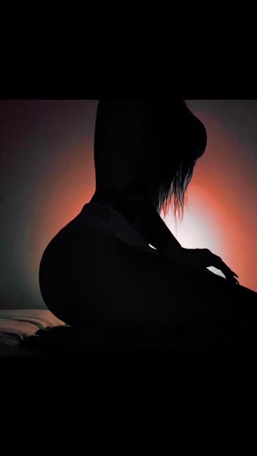 虎牙小海臀lucky舞蹈，她的招牌舞蹈动作大解析