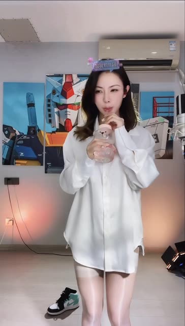 一只霸王兽改名大母龙，名字背后的故事与深度解读