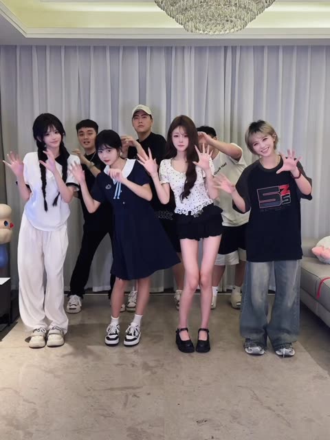 抖音你的泡泡舞蹈回放，最新舞蹈视频不容错过