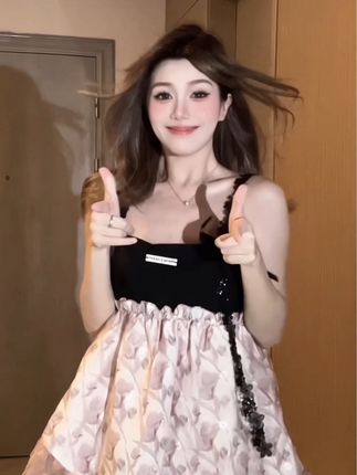 桃酥酥直播录屏回顾，虎牙知名主播的高光时刻