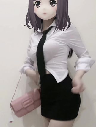 小芋泥yy护士身份揭秘,她的真实职业为何引发网友好奇?