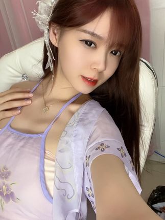 抖音七七仙女直播间互动，粉丝最爱的直播时刻