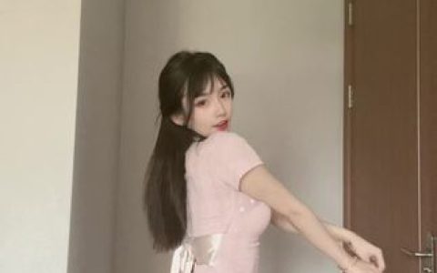 抖音@崽崽呀的定制男友视角，互动感爆棚