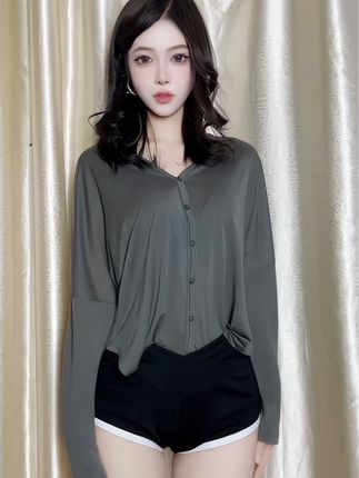 糊涂小Y与王子墨合作视频,粉丝热议他们的直播互动