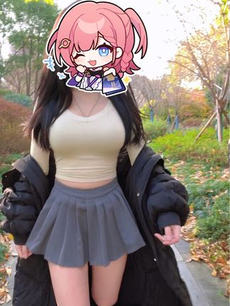 麻辣奶免路人视角记录,她的真实日常曝光