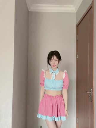 崽崽nana微密圈作品发布，反差风格大放异彩