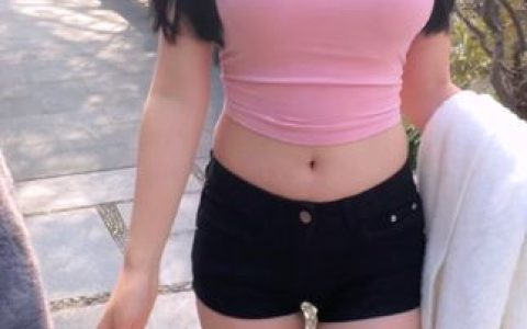 微博麻辣免头动态，她的每日更新