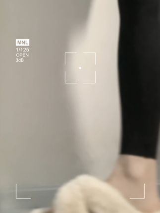 小芋泥yyy的穿搭风格分析,她的作品展示了什么样的魅力?