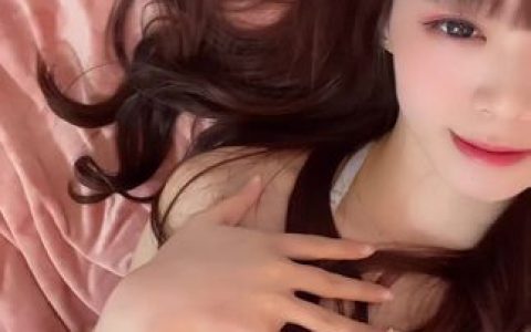 七七仙女抖音扭腰视频合集，超人气舞蹈集锦