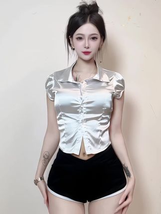 糊涂小Y1跳舞视频资源,哪里可以找到她的高清跳舞视频?