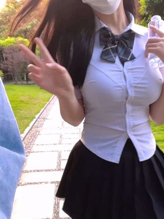 麻辣奶免微博最新动态，粉丝热议内容一览