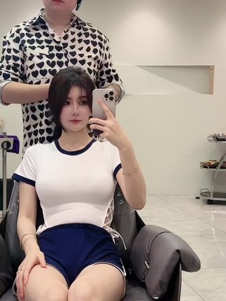 快手迷人的张奶奶定制舞视频,最新私人订制全集