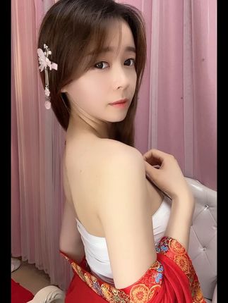 抖音七七仙女照片曝光,她的最真实一面