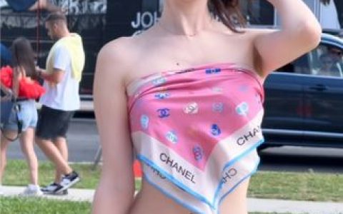 粥粥酱反串女装风格，她的女装造型为何圈粉