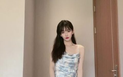 崽崽nanas维密最新合集，甜美形象引发热潮