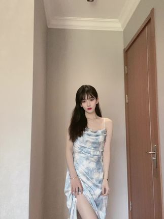 崽崽nanas维密最新合集，甜美形象引发热潮