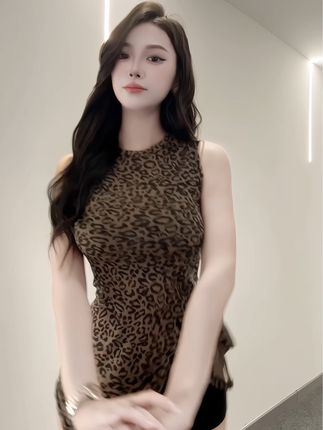 糊涂小Y会议视频回顾，观看糊涂小Y会议上的独家内容