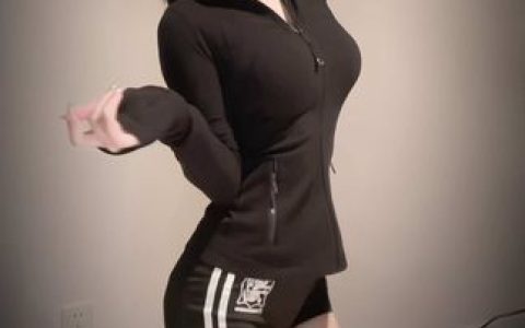 童锣烧小号揭秘，她的私密账号分享