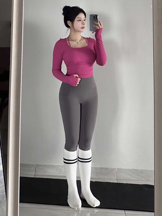 月球造梦家写真觅圈专辑，揭示她的魅力瞬间