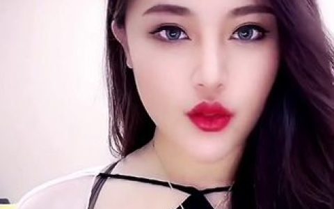 快手大玉儿在社交平台的表现，她如何维护与粉丝的关系？