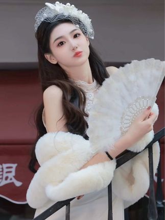 粥粥酱素颜照曝光,她的真实面貌如何?