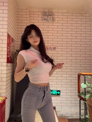 一只树懒是哪里人？她的背景和成长经历揭秘