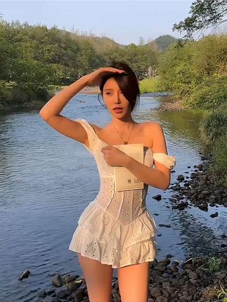 脸红mm微密圈作品合集，如何获取她的独家内容？