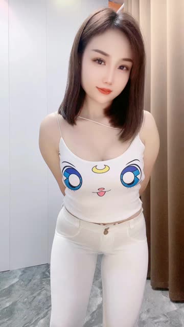 快手玲儿超甜定制女装牛仔裤舞,她的牛仔裤舞蹈视频