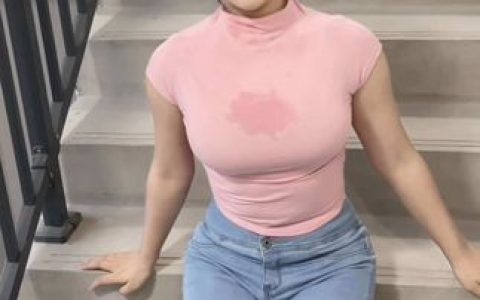 月球造梦家的微博内容深挖，她的粉丝为何如此忠诚？