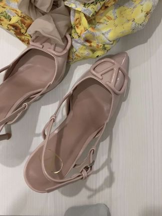 小芋泥yyy相册高清资源解析，她的摄影作品有哪些亮点？