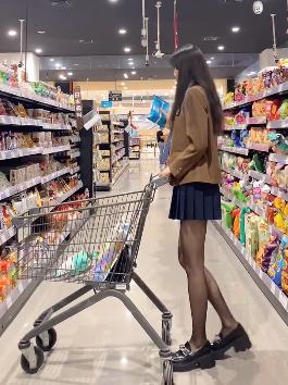 唐十七微密圈资源全集，免费访问最新内容的方法