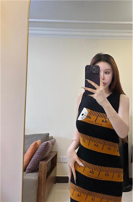 觅圈玫桃泡芙作品合集,她如何影响年轻用户?